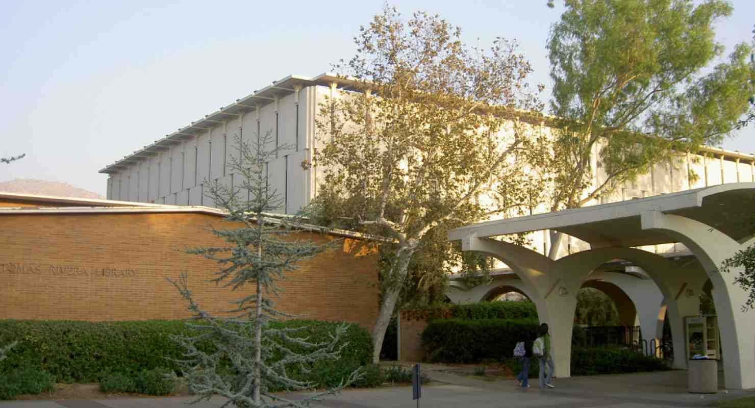 Rivera Library, UC Riverside